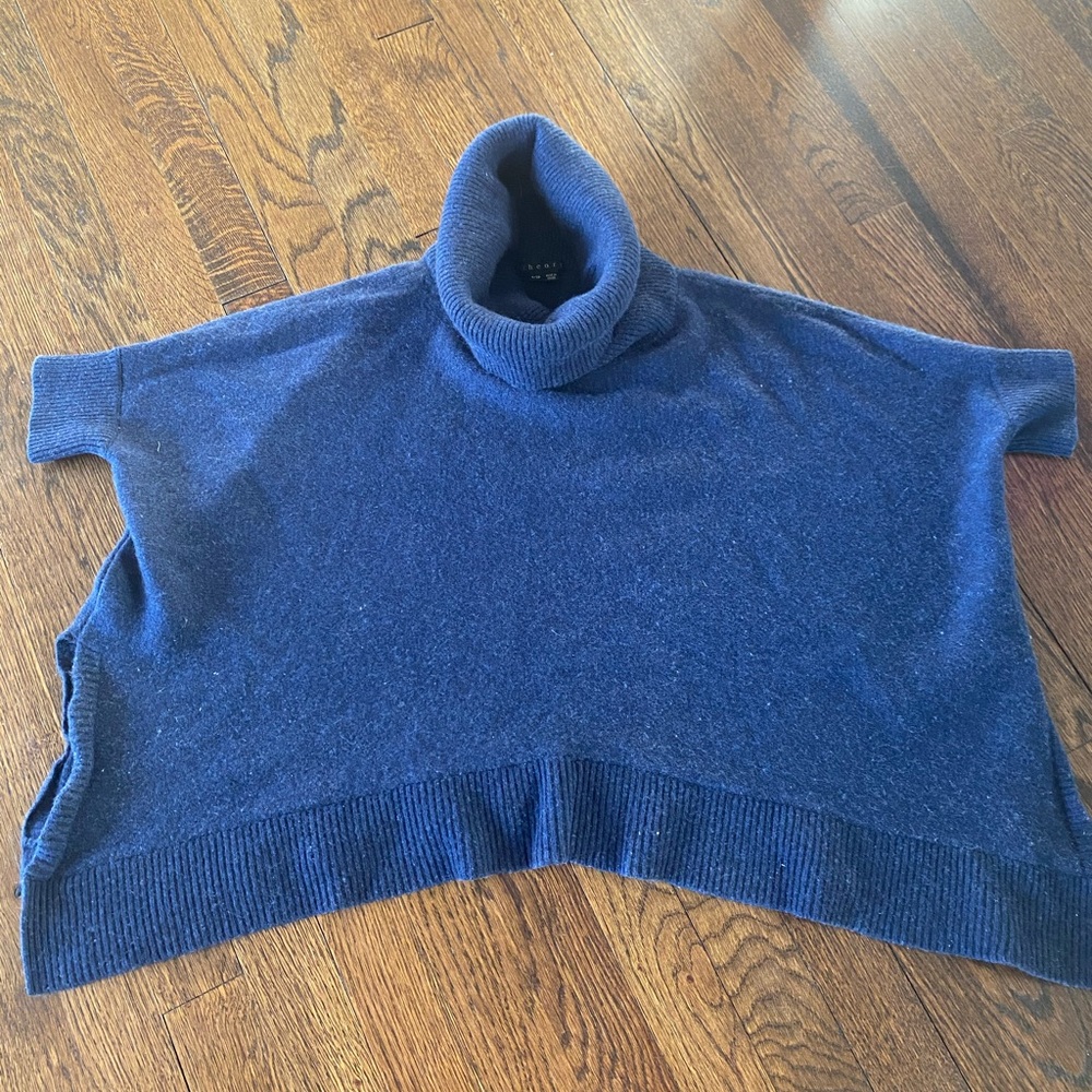 Theory cashmere sweater